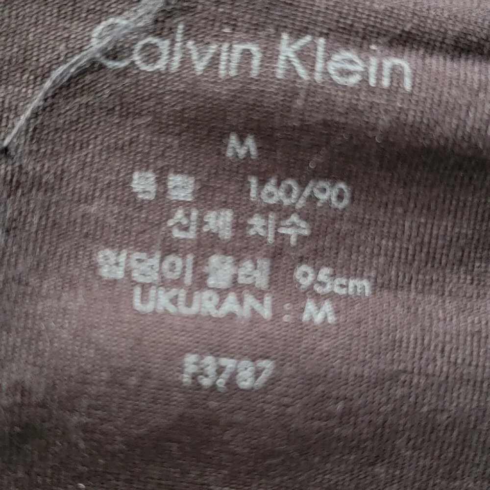 Calvin Klein Modern Cotton bikini panties, featuring a branded waistband